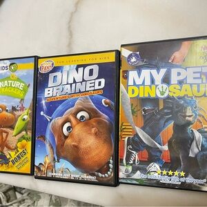 Kids Dinosaur Adventure DVD Set